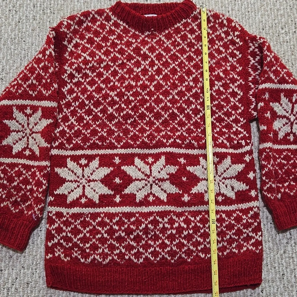 VINTAGE Red Snowflake Pattern Wool Sweater - Picture 7 of 13